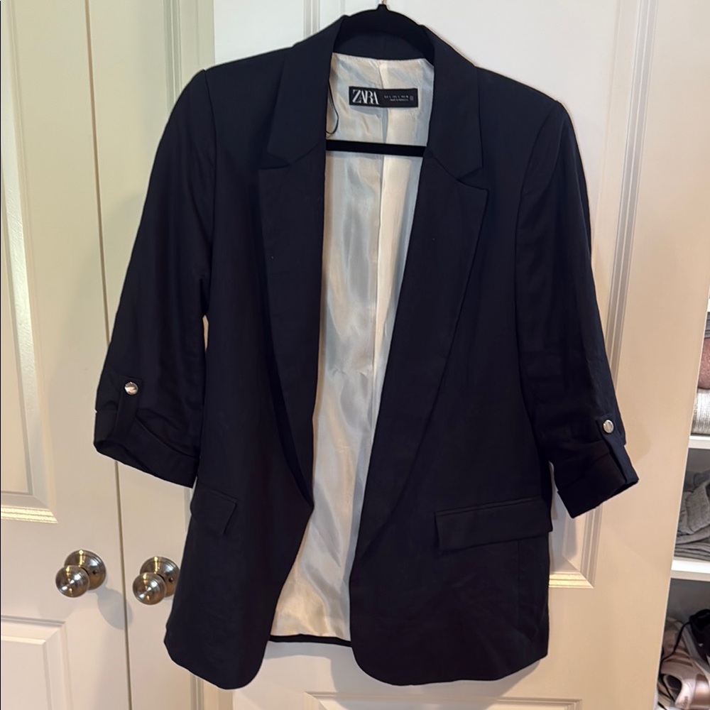 Zara Classic Black Blazer